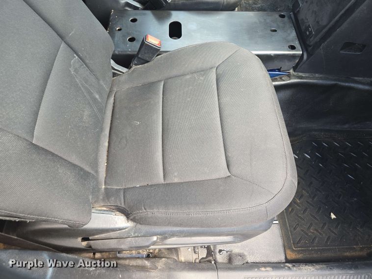 image for item EM7259 2020 Ford Explorer Police interceptor SUV