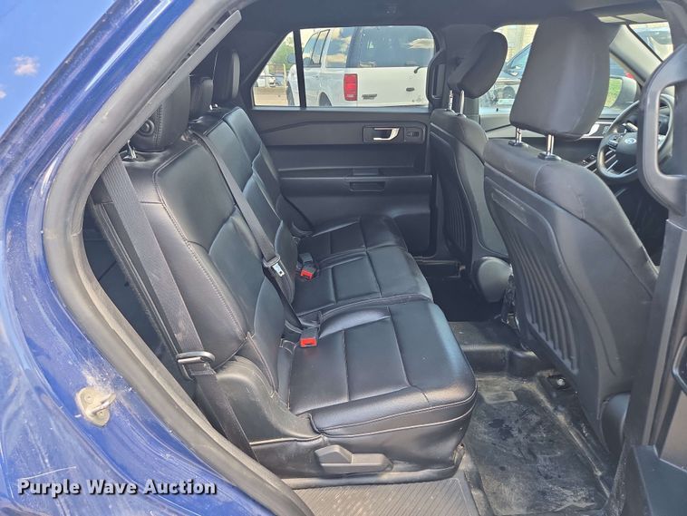 image for item EM7259 2020 Ford Explorer Police interceptor SUV