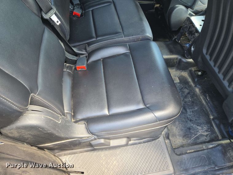 image for item EM7259 2020 Ford Explorer Police interceptor SUV