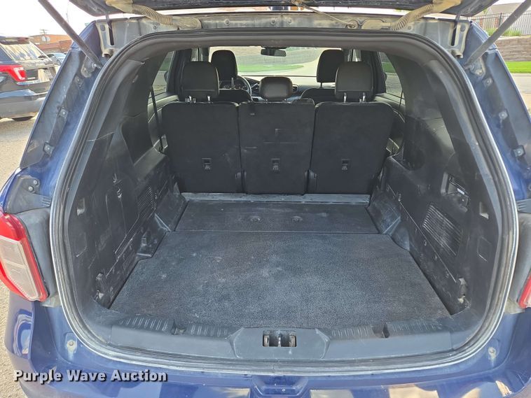 image for item EM7259 2020 Ford Explorer Police interceptor SUV