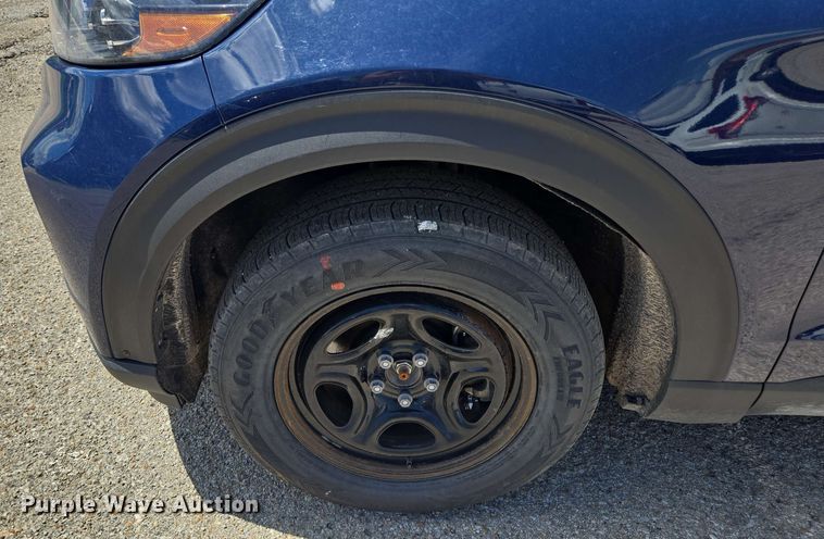 image for item EM7259 2020 Ford Explorer Police interceptor SUV