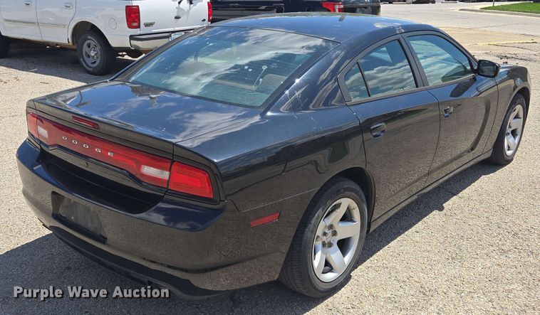 image for item EM7260 2014 Dodge Charger Police  