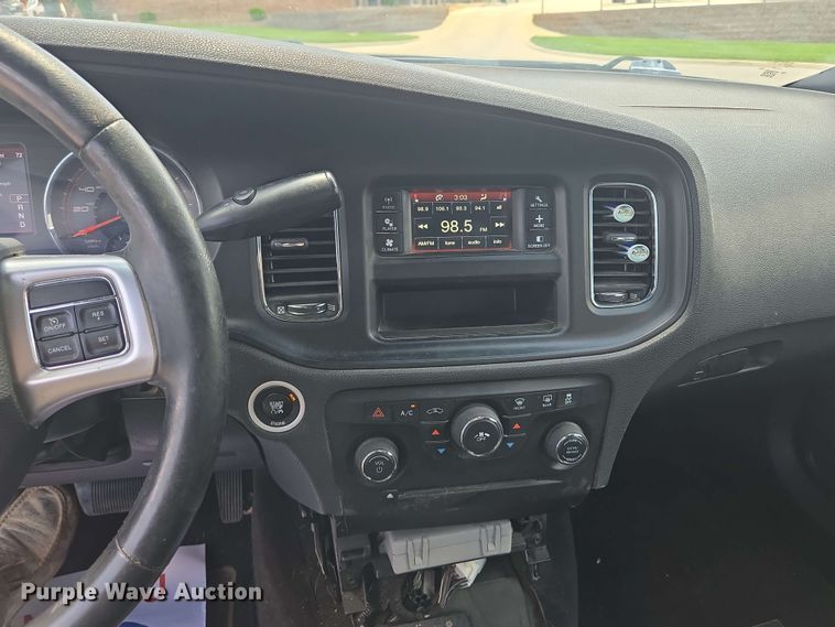 image for item EM7260 2014 Dodge Charger Police  