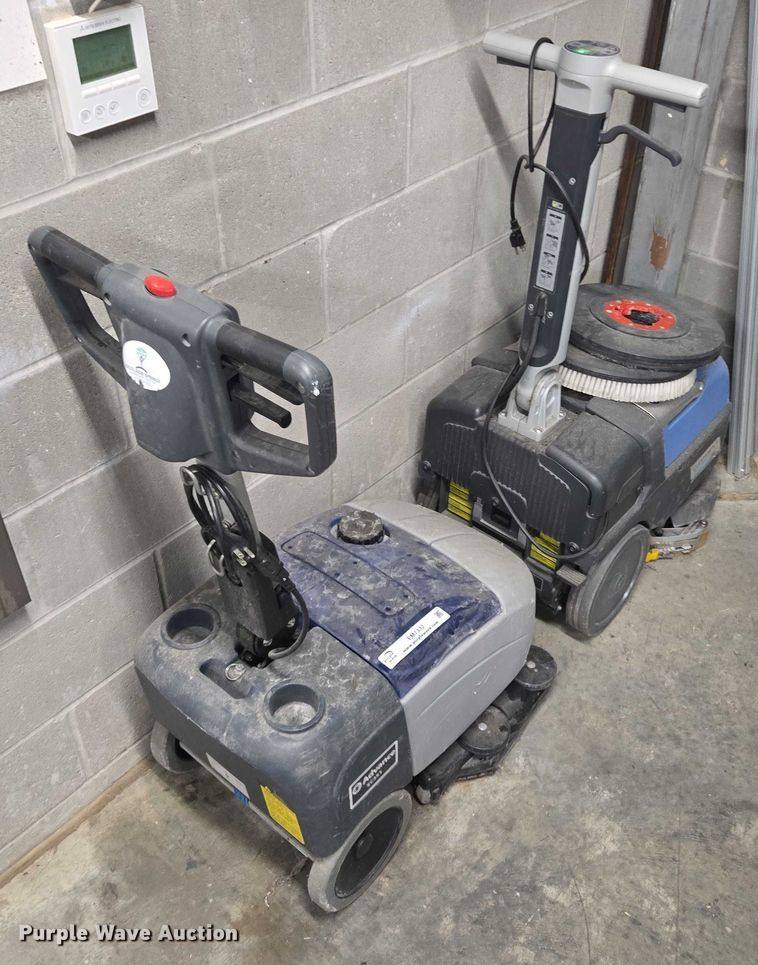 image for item EM7332 (3) floor scrubbers