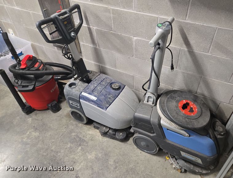 image for item EM7332 (3) floor scrubbers