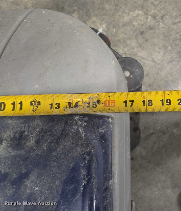 image for item EM7332 (3) floor scrubbers