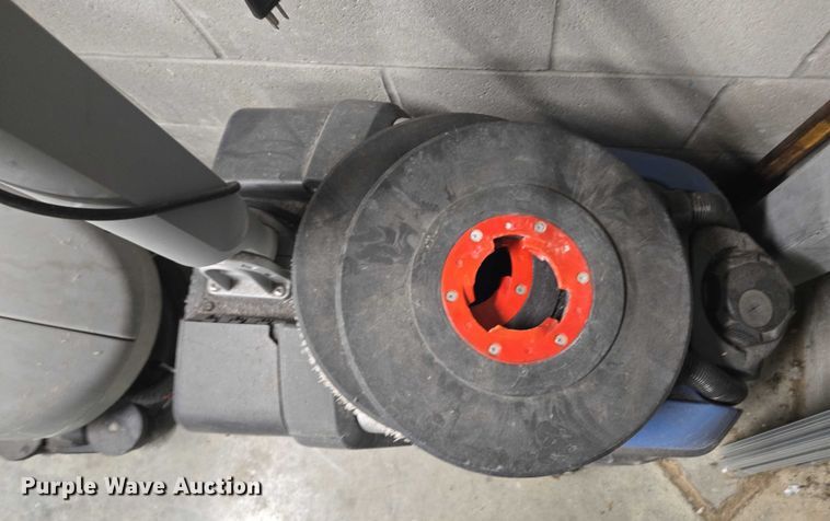 image for item EM7332 (3) floor scrubbers