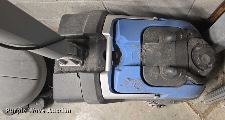 image for item EM7332 (3) floor scrubbers