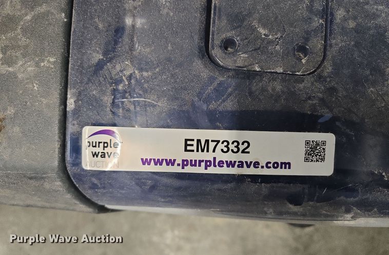 image for item EM7332 (3) floor scrubbers