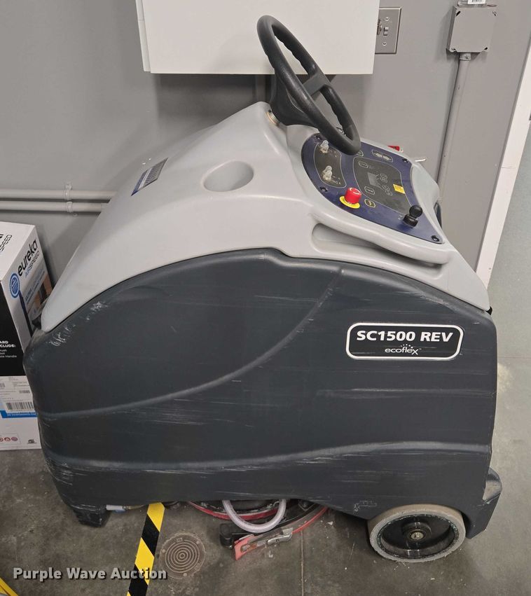 image for item EM7332 (3) floor scrubbers