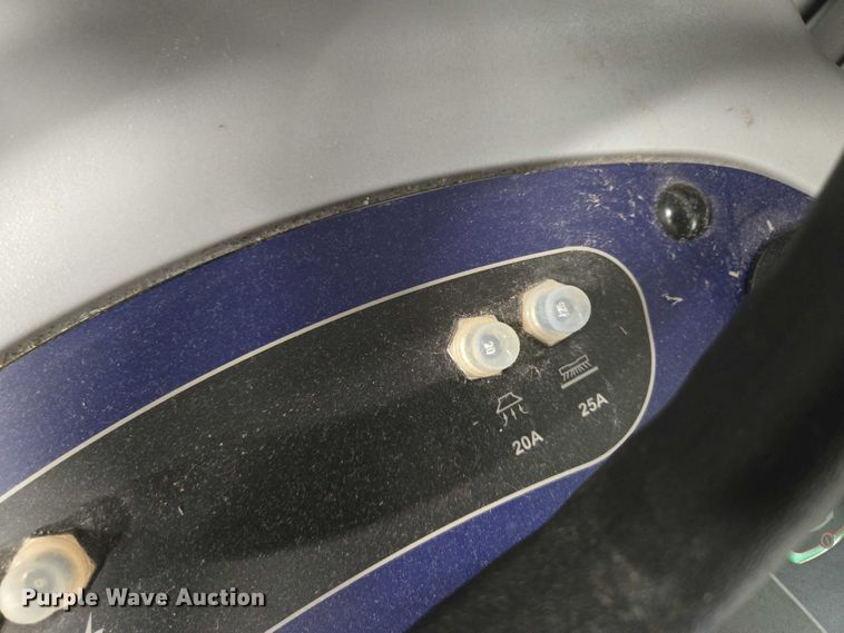 image for item EM7332 (3) floor scrubbers