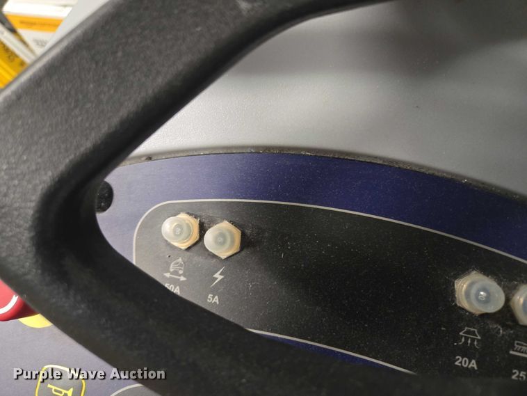 image for item EM7332 (3) floor scrubbers