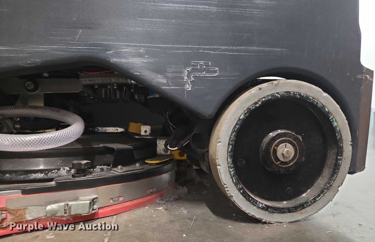 image for item EM7332 (3) floor scrubbers