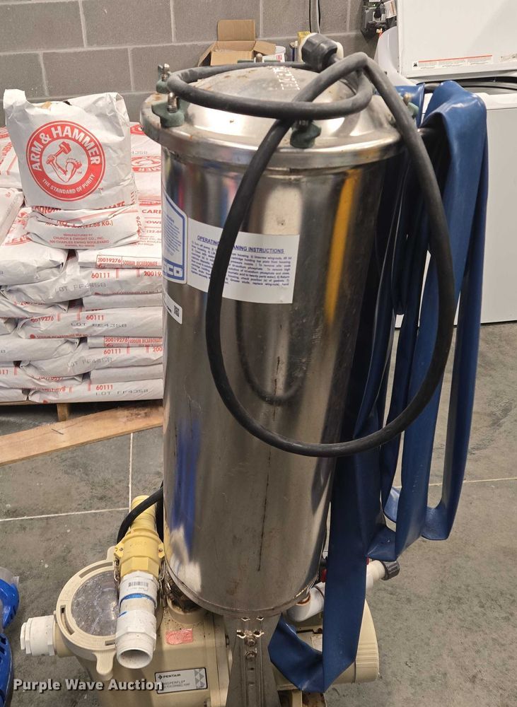 image for item EM7335 Harmsco BF155BKPSC pool vacuum