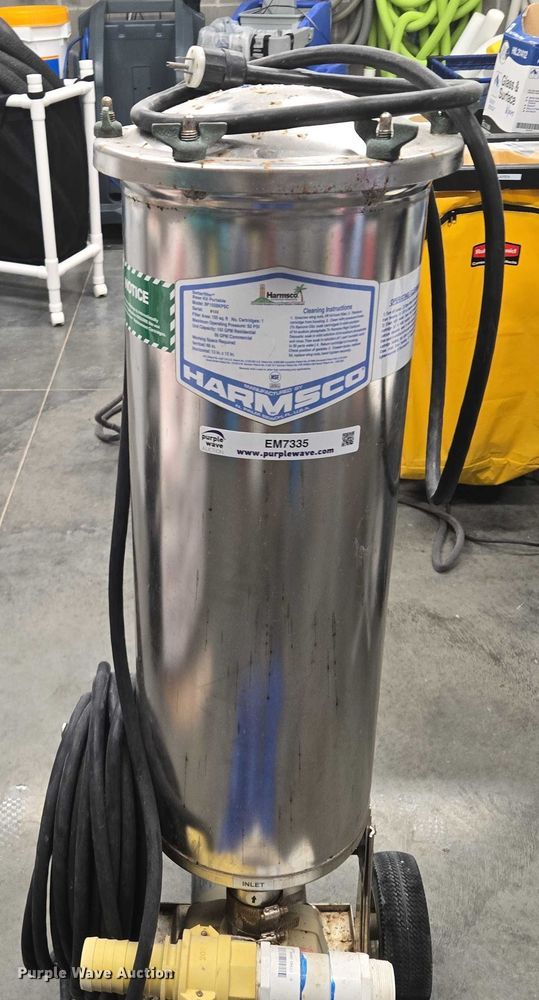 image for item EM7335 Harmsco BF155BKPSC pool vacuum