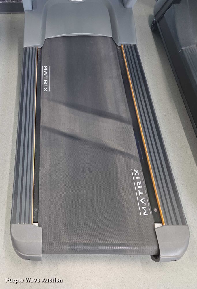 image for item EM7336 (2) treadmills