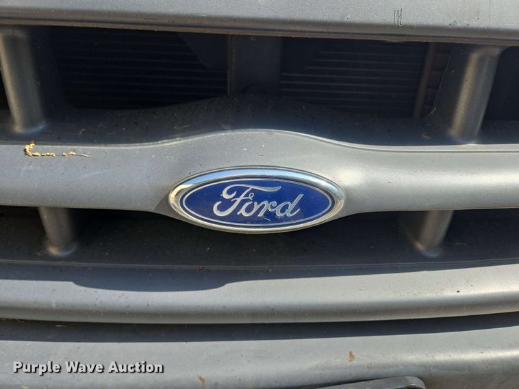 image for item EN3654 1998 Ford Ranger SuperCab pickup truck