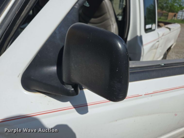 image for item EN3654 1998 Ford Ranger SuperCab pickup truck