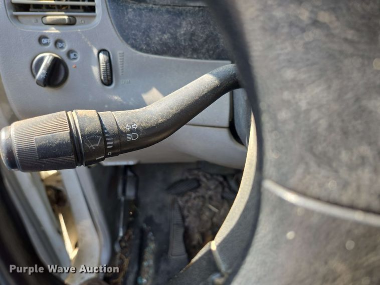 image for item EN3654 1998 Ford Ranger SuperCab pickup truck