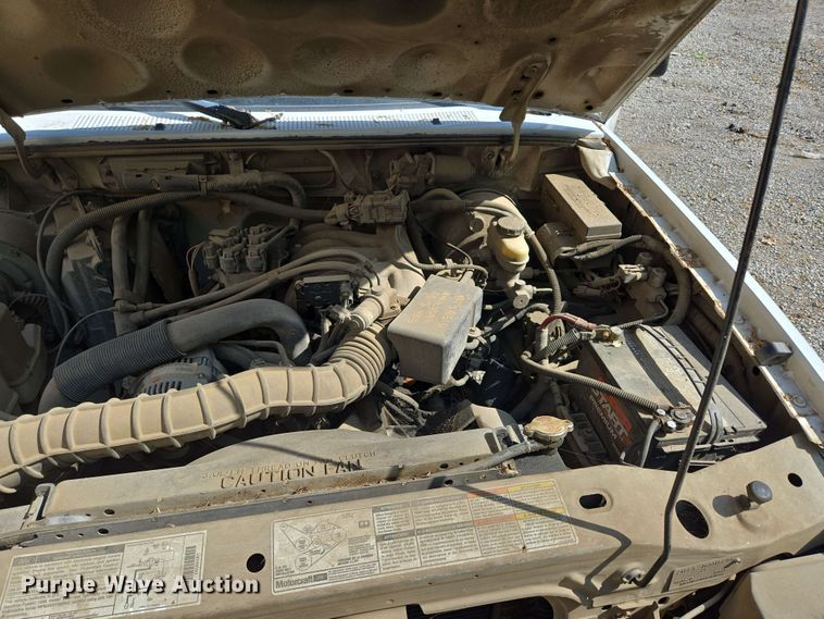 image for item EN3654 1998 Ford Ranger SuperCab pickup truck