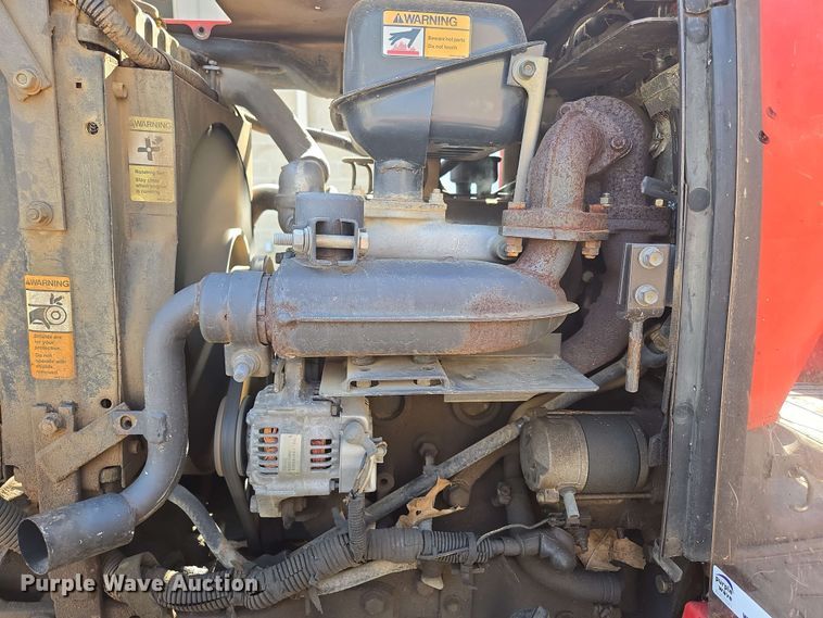 image for item EN3655 1994 Massey Ferguson 1260 MFWD tractor