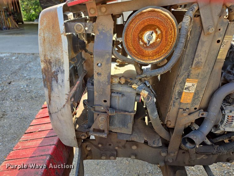 image for item EN3655 1994 Massey Ferguson 1260 MFWD tractor