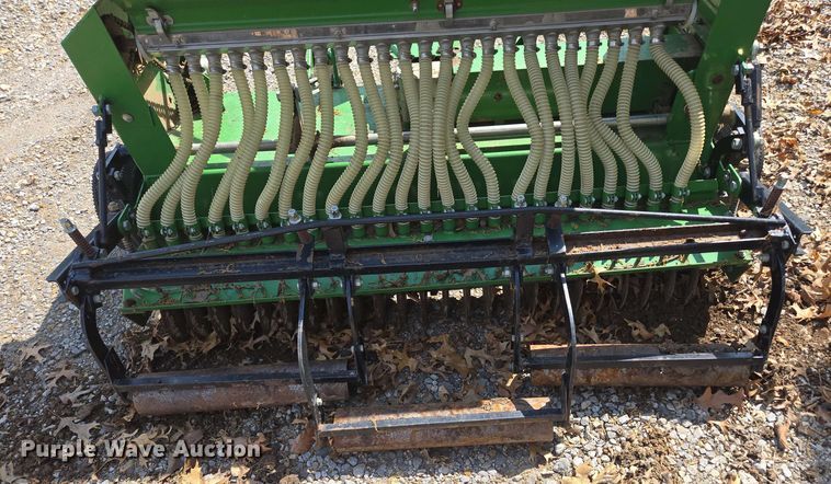 image for item EN3657 Gandy 2848DP seeder