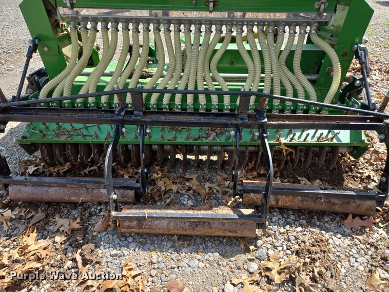 image for item EN3657 Gandy 2848DP seeder