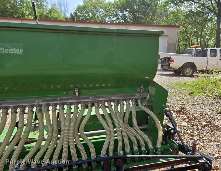 image for item EN3657 Gandy 2848DP seeder