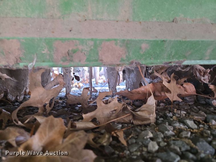 image for item EN3657 Gandy 2848DP seeder