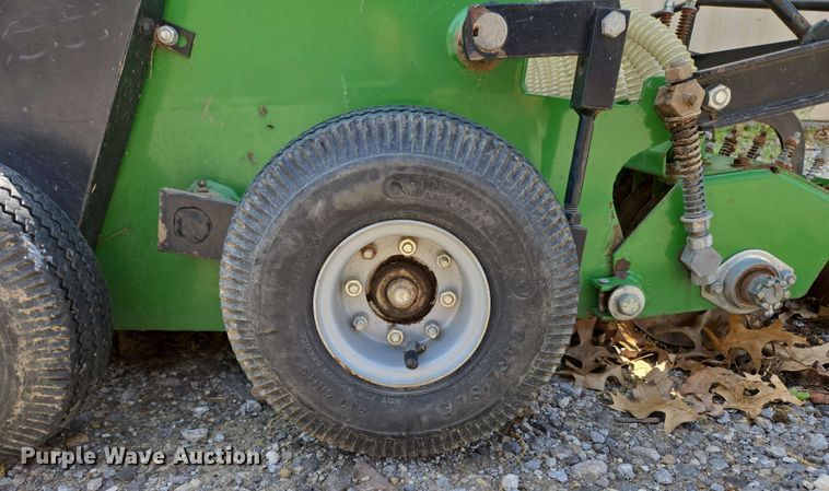 image for item EN3657 Gandy 2848DP seeder