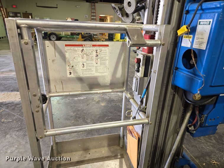 image for item EN3659 Genie AWP-25S vertical lift