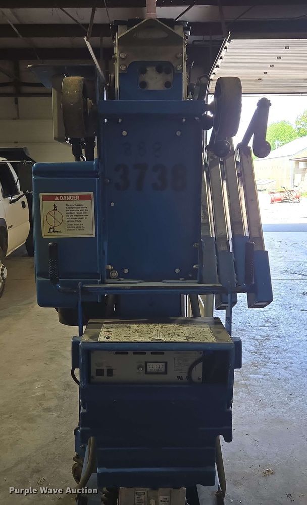 image for item EN3659 Genie AWP-25S vertical lift