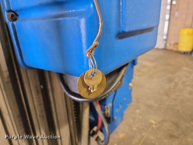 image for item EN3659 Genie AWP-25S vertical lift