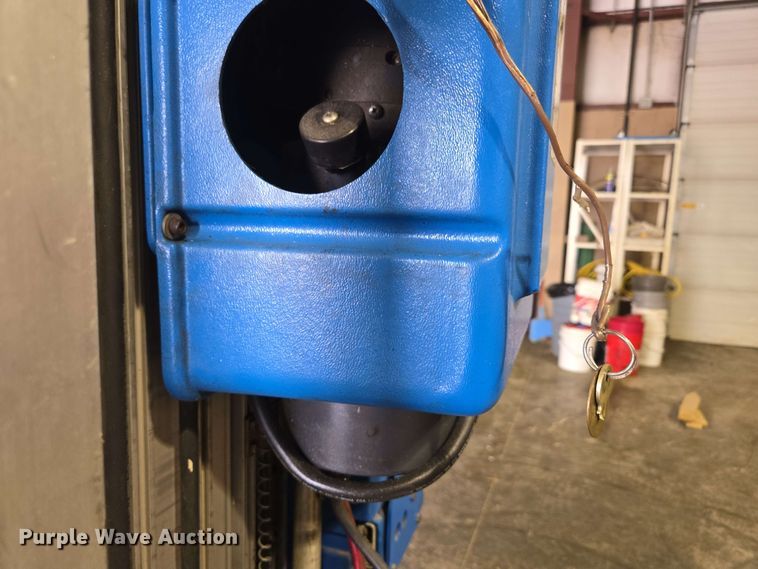 image for item EN3659 Genie AWP-25S vertical lift