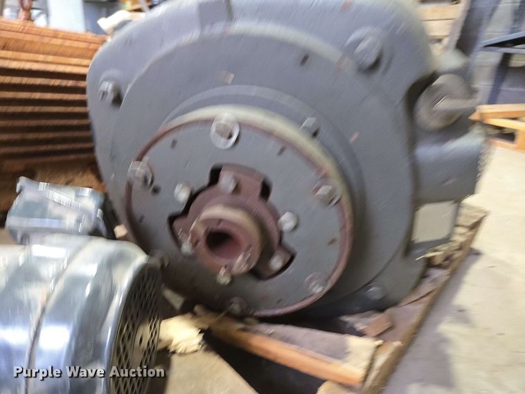 image for item EN3662 (5) electric motors