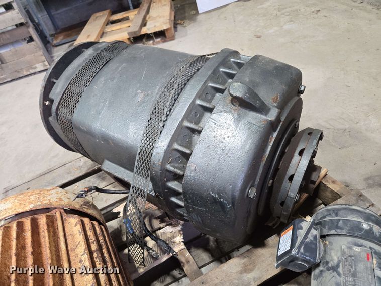 image for item EN3662 (5) electric motors