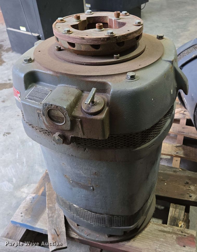 image for item EN3662 (5) electric motors