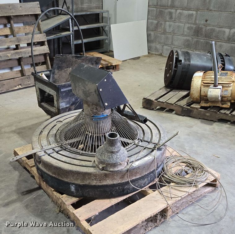 image for item EN3663 Kasco floating fountain pump