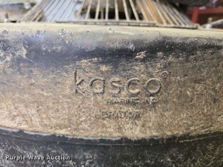 image for item EN3663 Kasco floating fountain pump