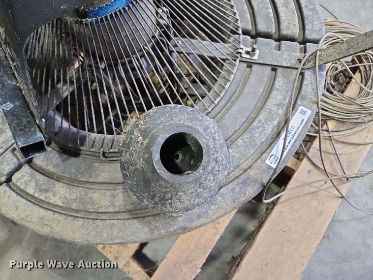 image for item EN3663 Kasco floating fountain pump