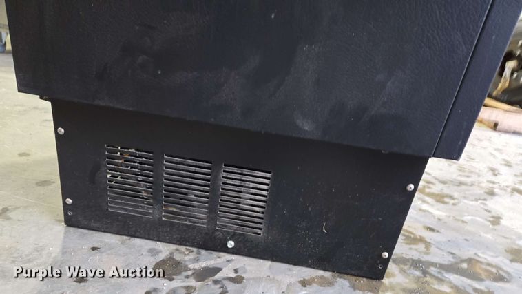 image for item EN3664 Beverage-Air GF24L beverage cooler