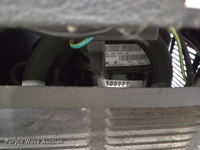 image for item EN3664 Beverage-Air GF24L beverage cooler