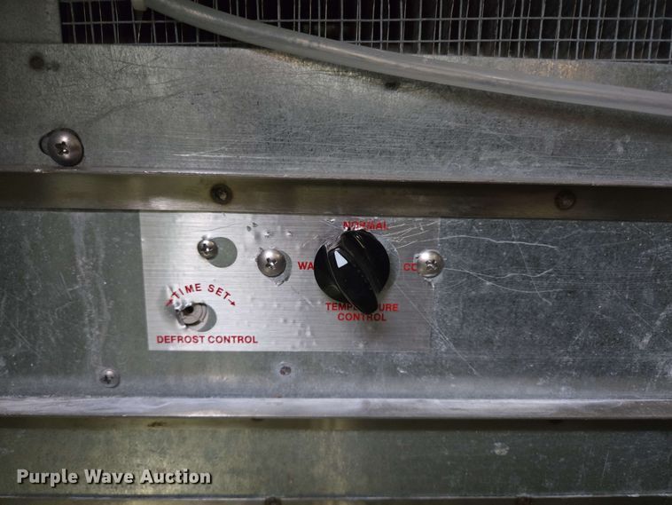 image for item EN3664 Beverage-Air GF24L beverage cooler