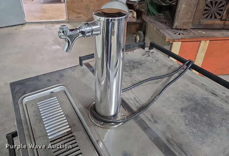 image for item EN3665 Beverage-Air Corporation BM23-B kegerator