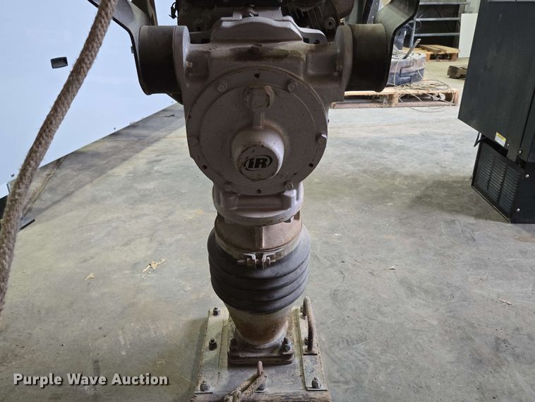 image for item EN3667 2002 Ingersoll-Rand RX-654H plate compactor