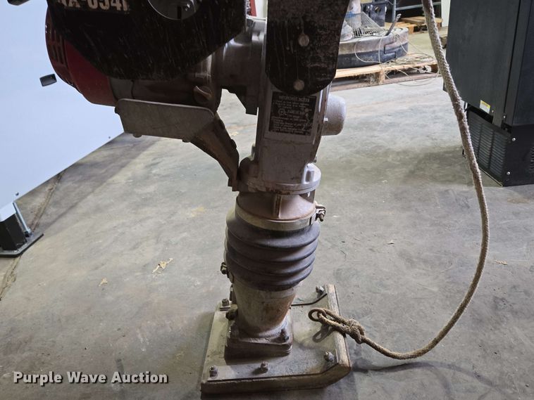 image for item EN3667 2002 Ingersoll-Rand RX-654H plate compactor