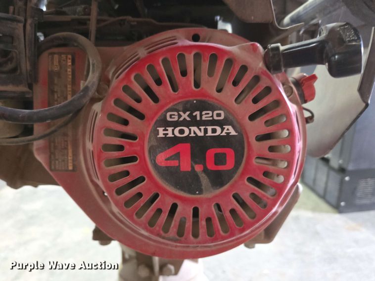 image for item EN3667 2002 Ingersoll-Rand RX-654H plate compactor