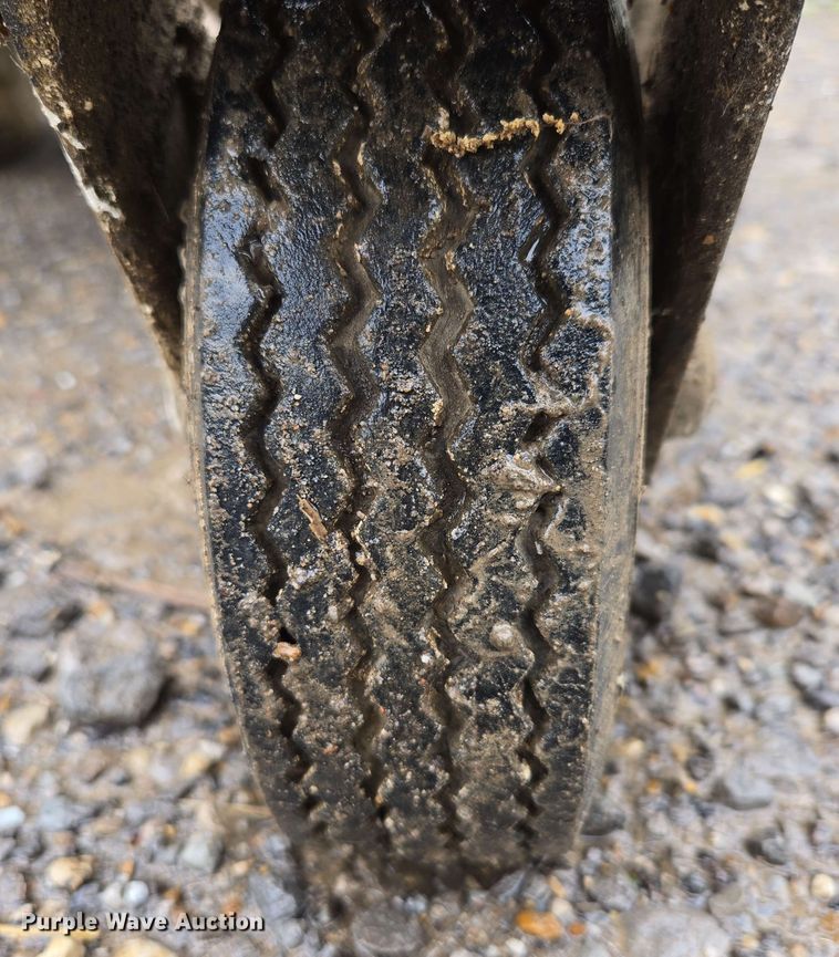 image for item EN3671 Graco Line Lazer paint striper