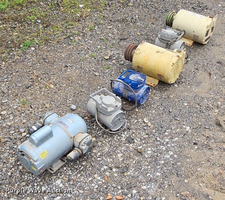 image for item EN3672 Electric motors